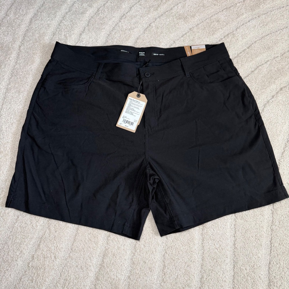 NEW Prana Halle Short Plus II Womens 20W Black Zion Hiking Outdoor 7 Inseam